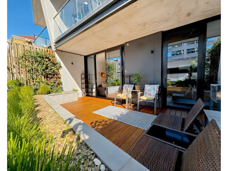 111/77 Queens Road, Melbourne VIC 3000
