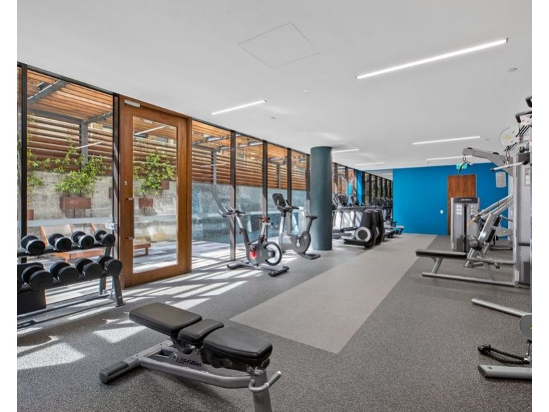 111/77 Queens Road, Melbourne VIC 3000