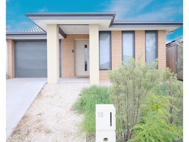 13 Scorpio Crescent, Truganina VIC 3029