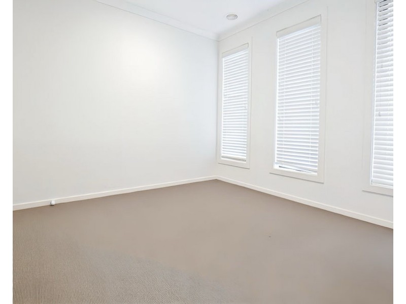 13 Scorpio Crescent, Truganina VIC 3029