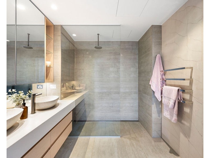 232 River Esplanade, Docklands VIC 3008