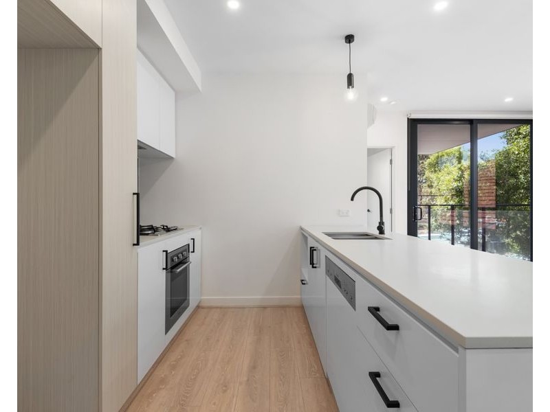 110/28 Swindon Road, Hughesdale VIC 3166