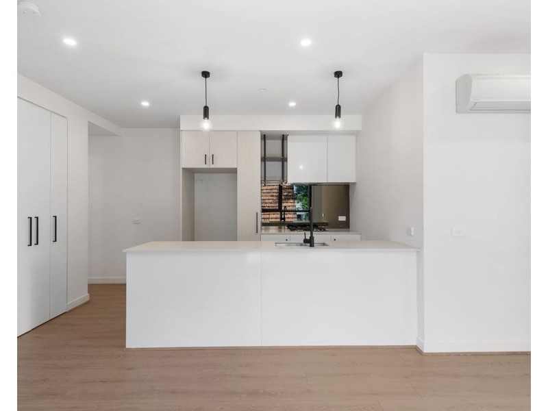 110/28 Swindon Road, Hughesdale VIC 3166