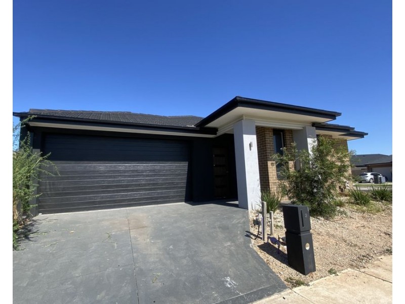 2 Rawson Circuit, Werribee VIC 3030