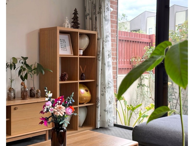 15 Queen Circuit, Sunshine VIC 3020