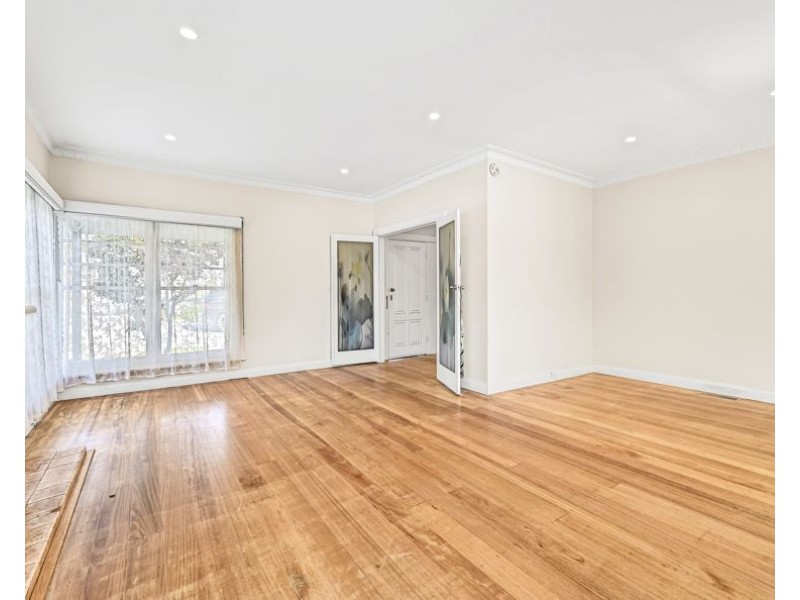 37 High St Road, Ashwood VIC 3147