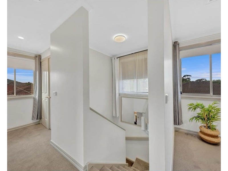 1/215 Millers Rd, Altona North VIC 3025