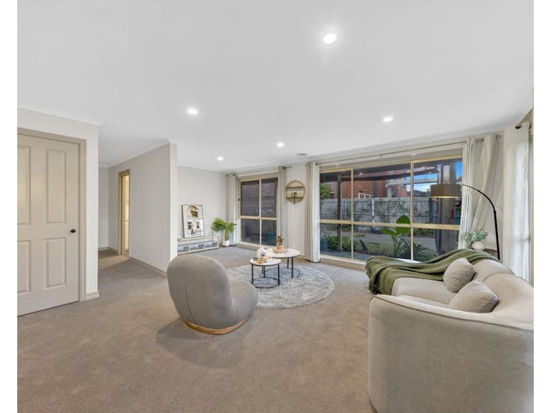 1/215 Millers Rd, Altona North VIC 3025