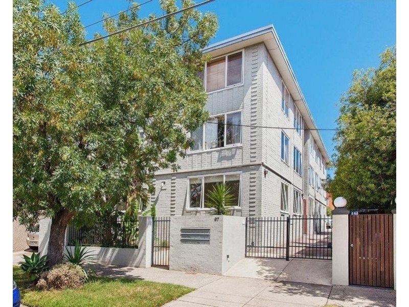 4/97 Spray Street, Elwood VIC 3184