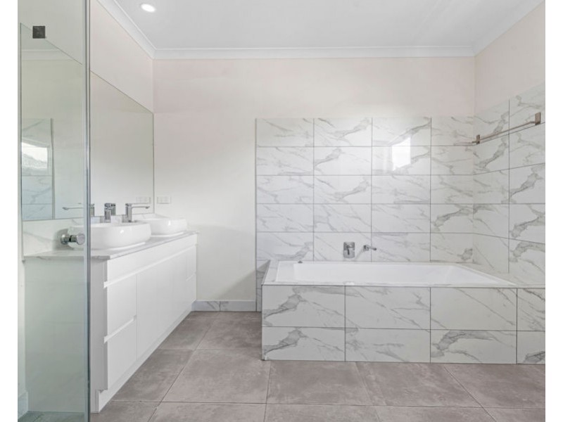 9A Fromer Street, Bentleigh VIC 3204