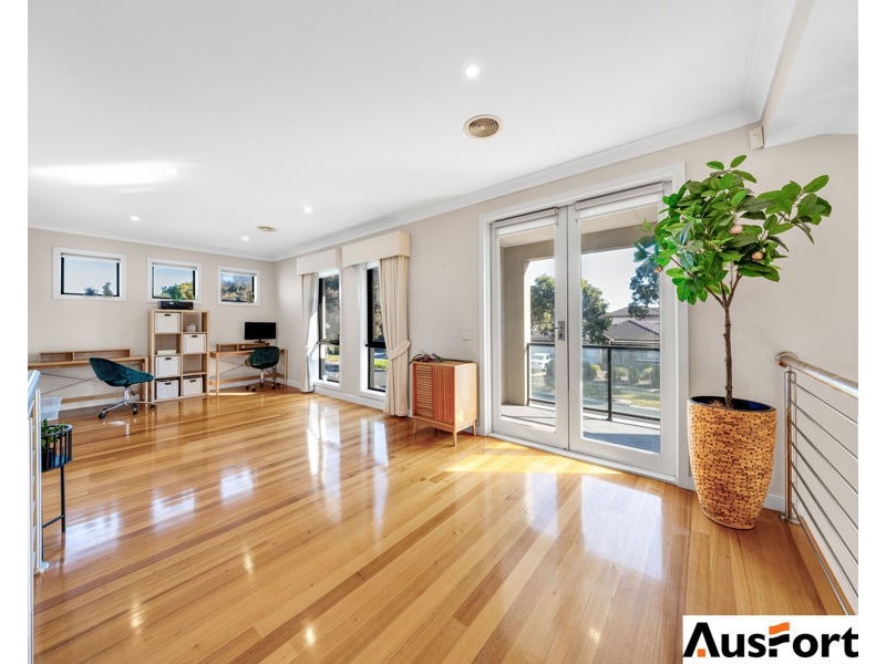 9 Juniper Avenue, Point Cook VIC 3030