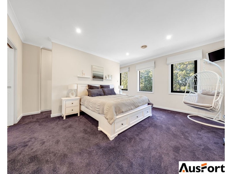 9 Juniper Avenue, Point Cook VIC 3030