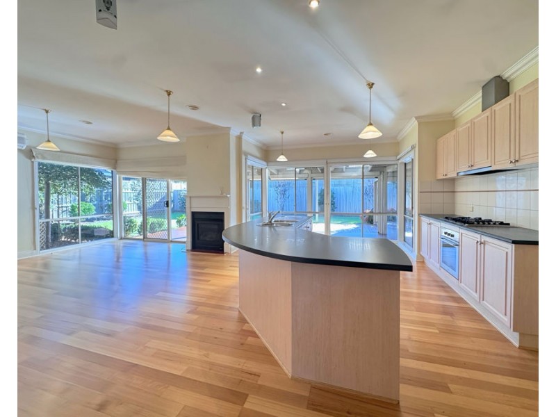 1 Wakefield Court, Point Cook VIC 3030
