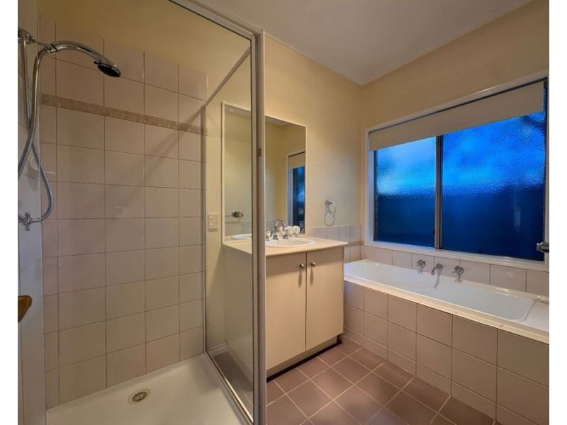 1 Wakefield Court, Point Cook VIC 3030