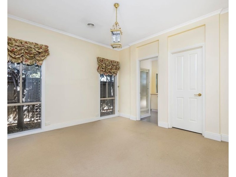 1 Wakefield Court, Point Cook VIC 3030
