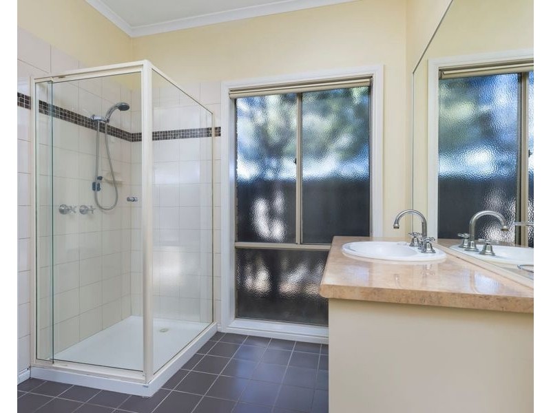 1 Wakefield Court, Point Cook VIC 3030