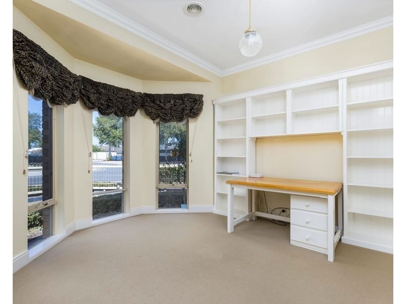 1 Wakefield Court, Point Cook VIC 3030