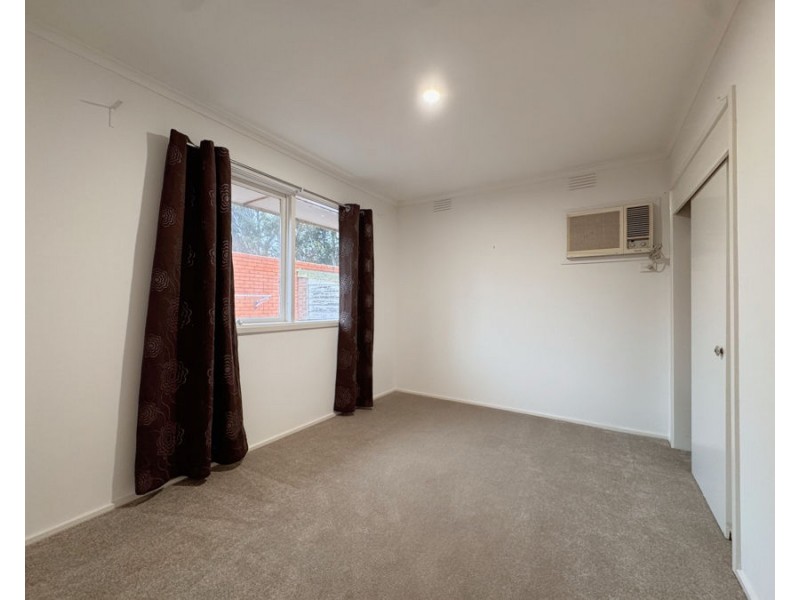 15 Kenna Drive, Lalor VIC 3075