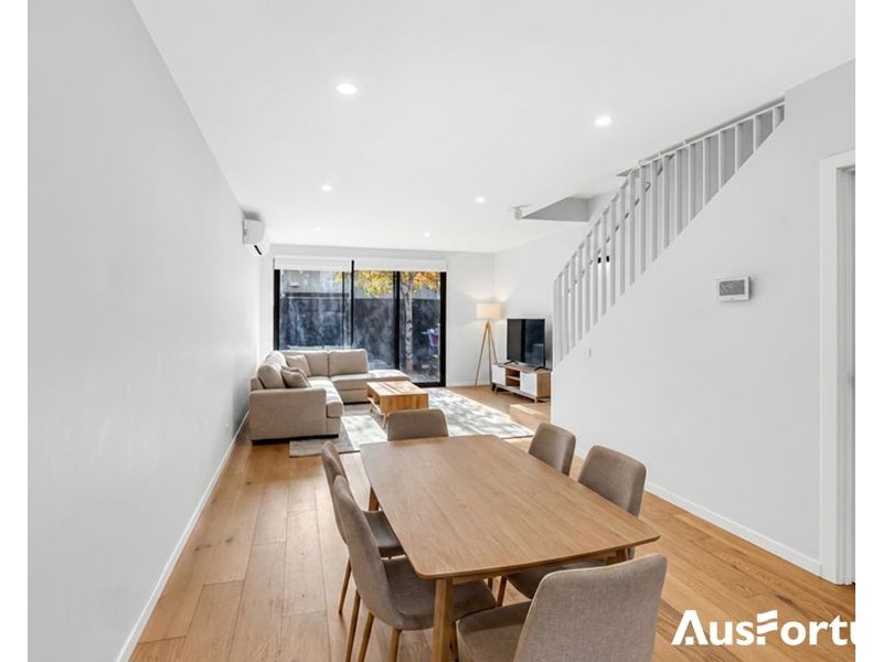 14/3 Adelaide St, Mckinnon VIC 3204