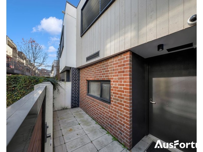 14/3 Adelaide St, Mckinnon VIC 3204