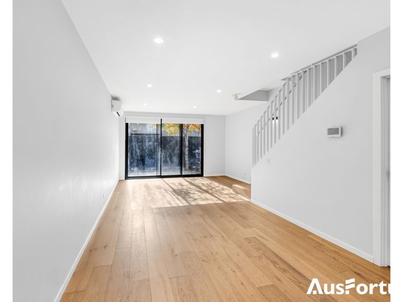 14/3 Adelaide St, Mckinnon VIC 3204