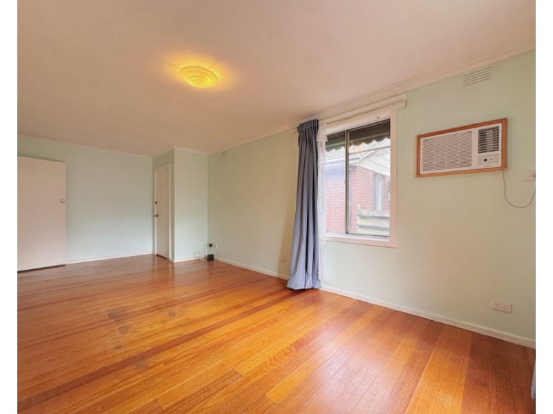 2/30 Cootamundra Cres, Blackburn VIC 3130