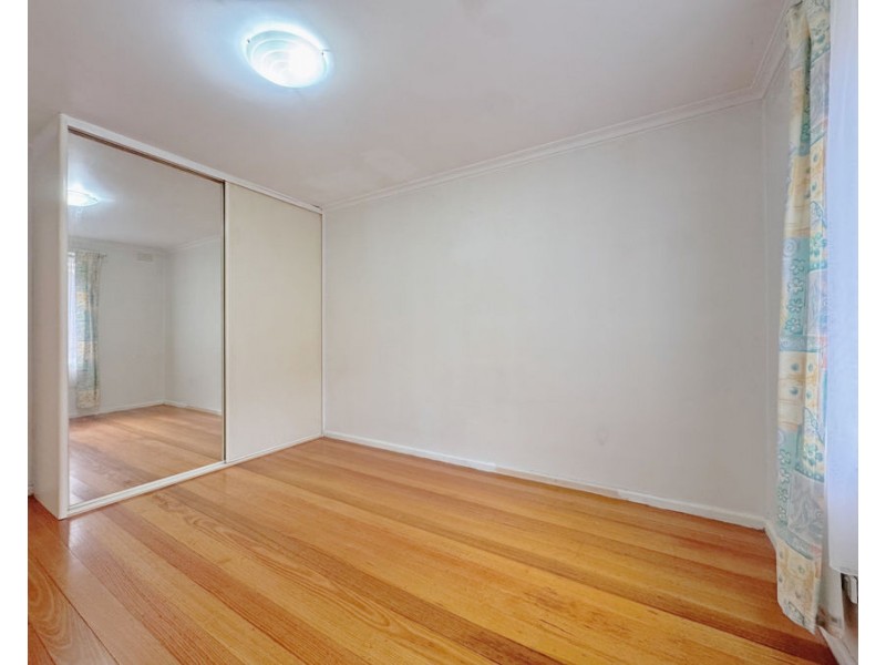 2/30 Cootamundra Cres, Blackburn VIC 3130