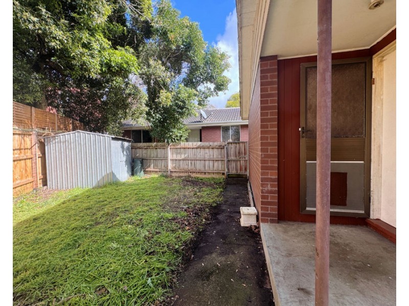 2/30 Cootamundra Cres, Blackburn VIC 3130