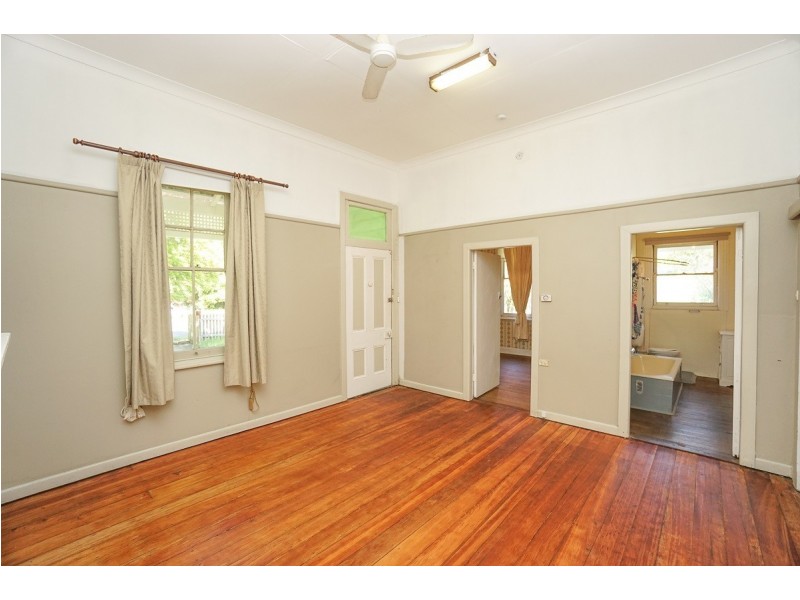 28 Badgery Crescent, Lawson NSW 2783