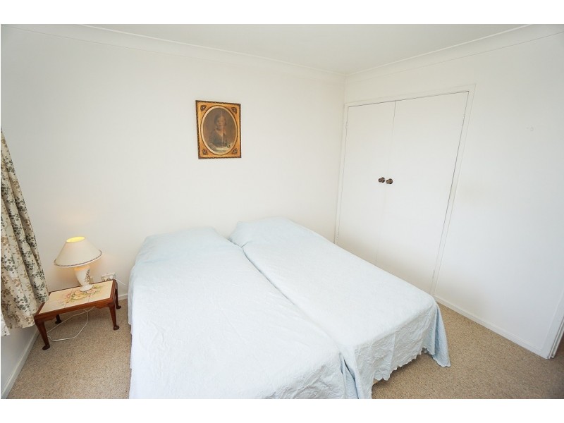 64 Railway Parade, Woodford NSW 2778