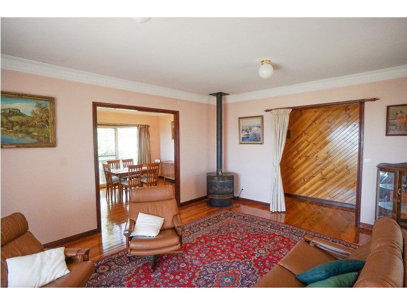 4 View Road, Wentworth Falls NSW 2782