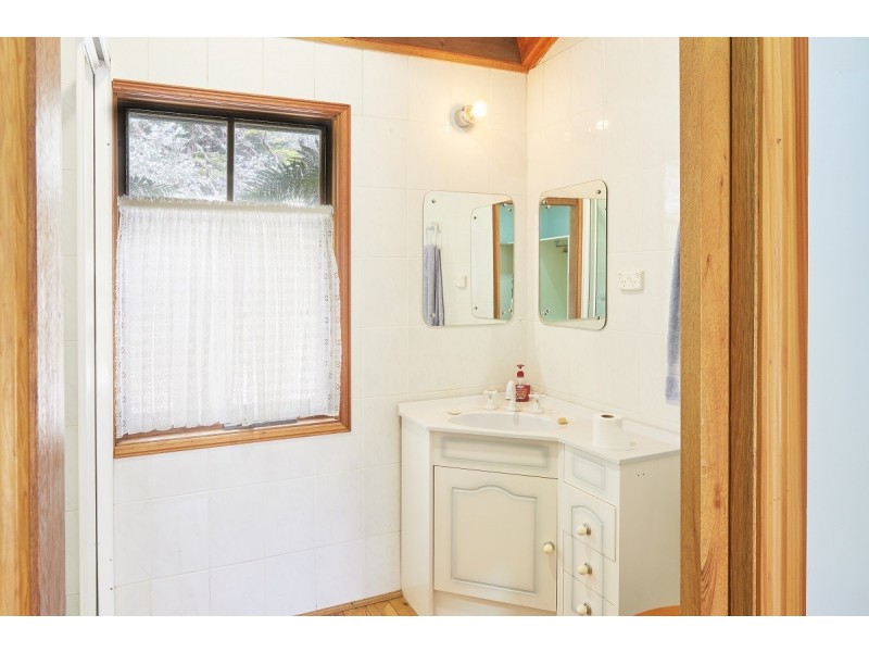 60a Winbourne Road, Hazelbrook NSW 2779