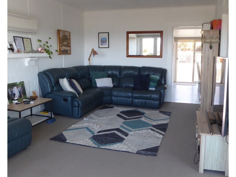 3 May Street, Bridport TAS 7262