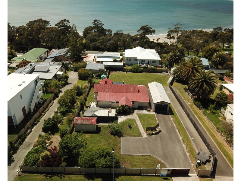 16 & 18 Westwood Street, Bridport TAS 7262