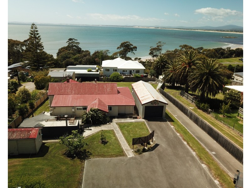 16 & 18 Westwood Street, Bridport TAS 7262