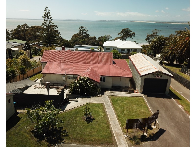 16 & 18 Westwood Street, Bridport TAS 7262