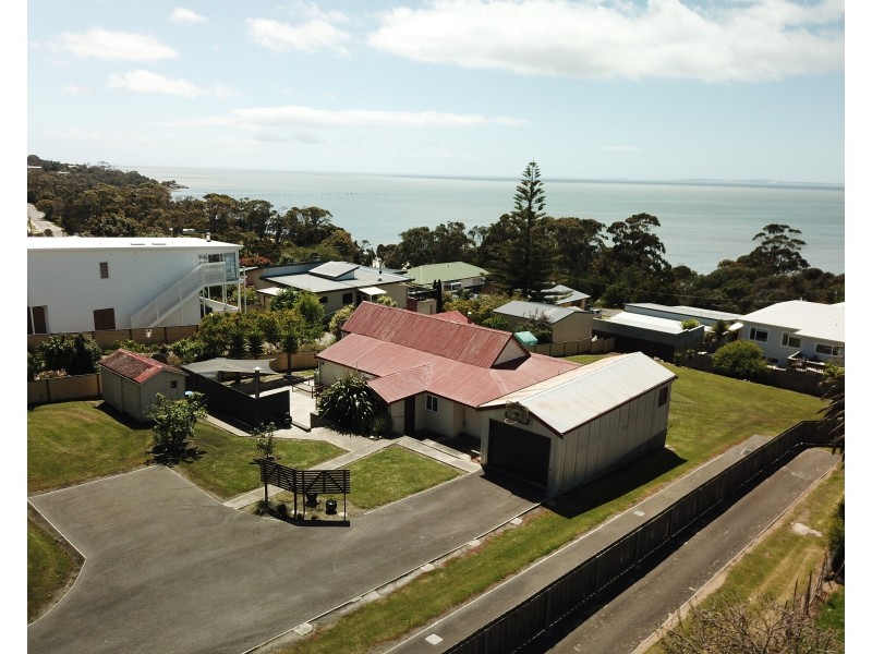 16 & 18 Westwood Street, Bridport TAS 7262