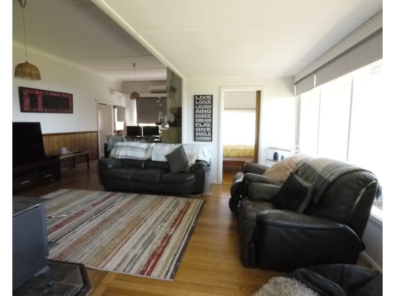 16 & 18 Westwood Street, Bridport TAS 7262