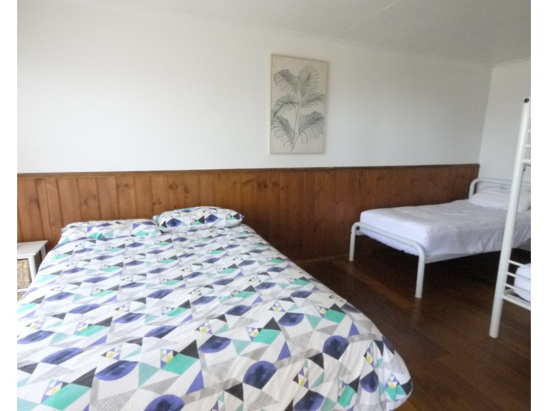 16 & 18 Westwood Street, Bridport TAS 7262