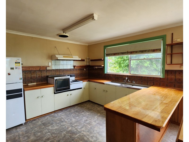 76 Westwood Street, Bridport TAS 7262