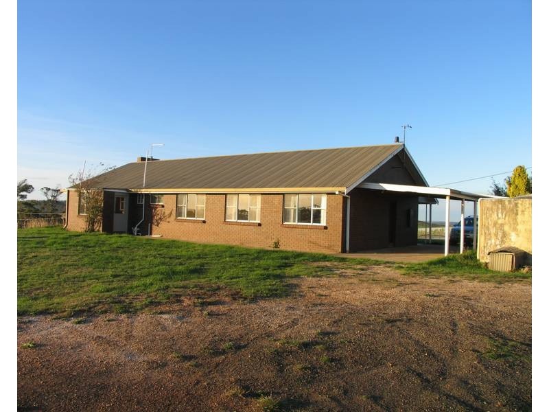 1079 Pipers Brook Road, Pipers Brook TAS 7254