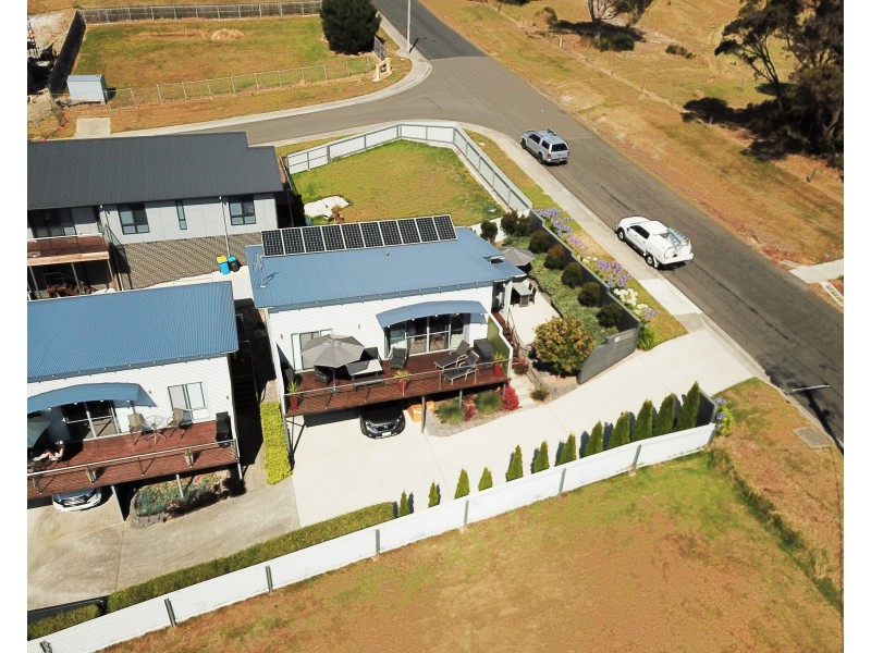 1/39 Henry Street, Bridport TAS 7262