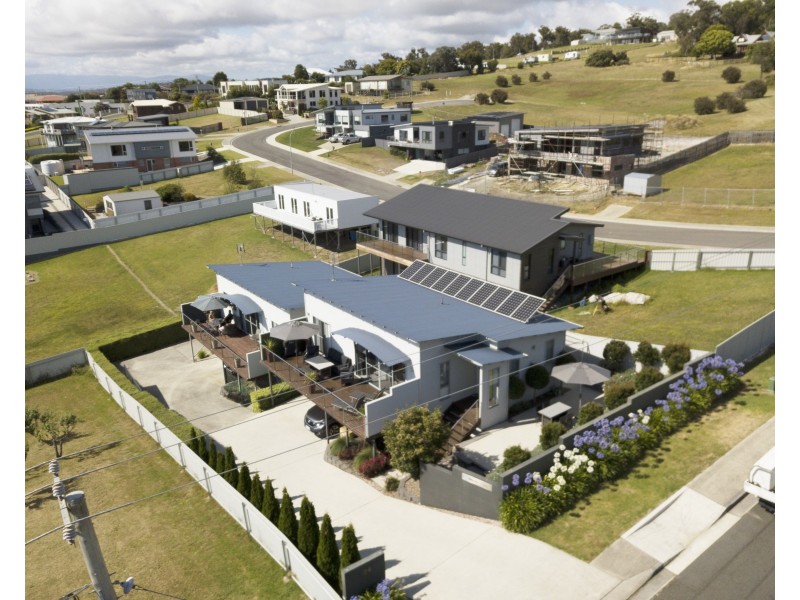 1/39 Henry Street, Bridport TAS 7262