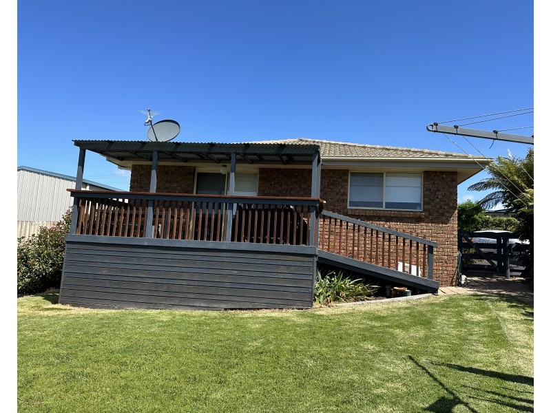 2/2 Mary Street, Bridport TAS 7262
