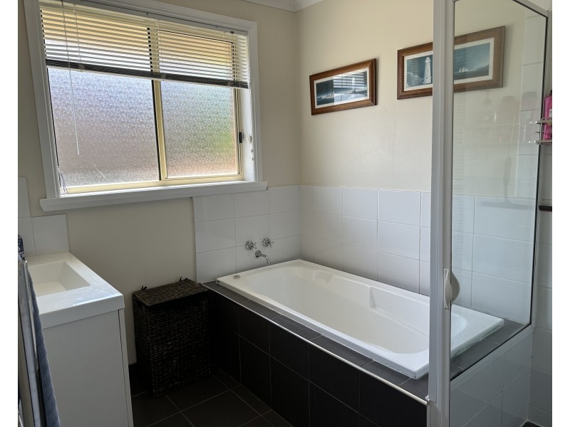 2/2 Mary Street, Bridport TAS 7262