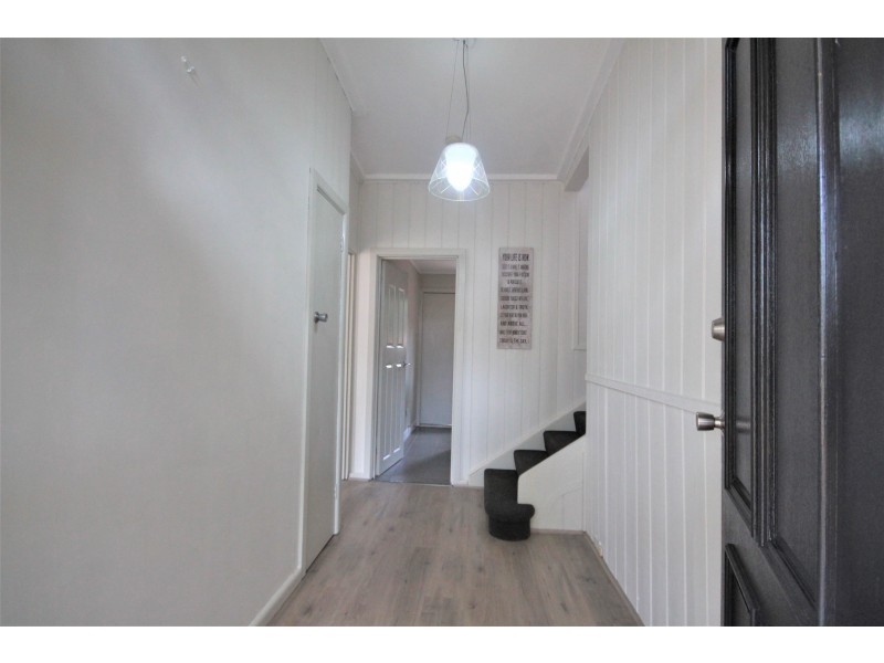 1 De Blonay Cres, Greensborough VIC 3088