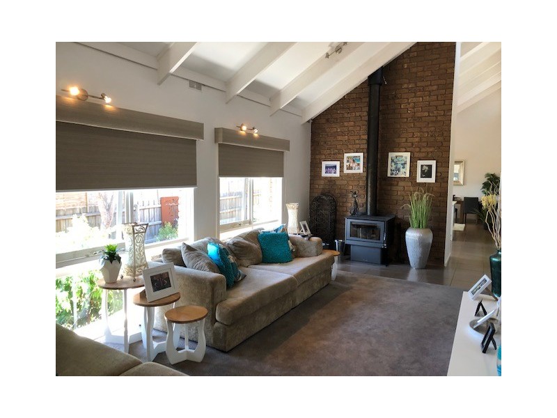 52 Eastgate Drive, Greensborough VIC 3088