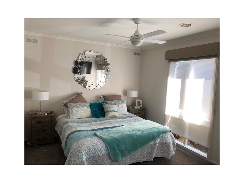 52 Eastgate Drive, Greensborough VIC 3088