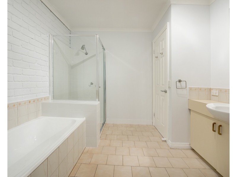 4/17 Batman Road, Eltham VIC 3095