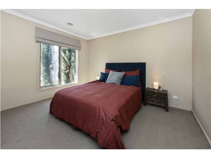 8 Croft Street, Mernda VIC 3754